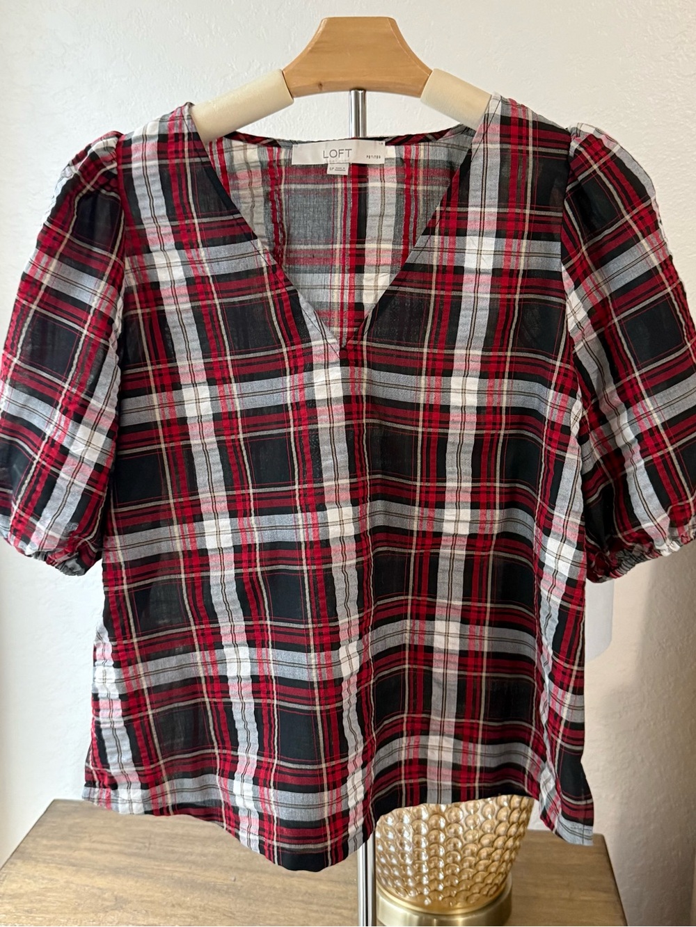 5 for $20 Deal-LOFT Red,Black & White Plaid V-Neck Puff Sleeve Top- Small Petite